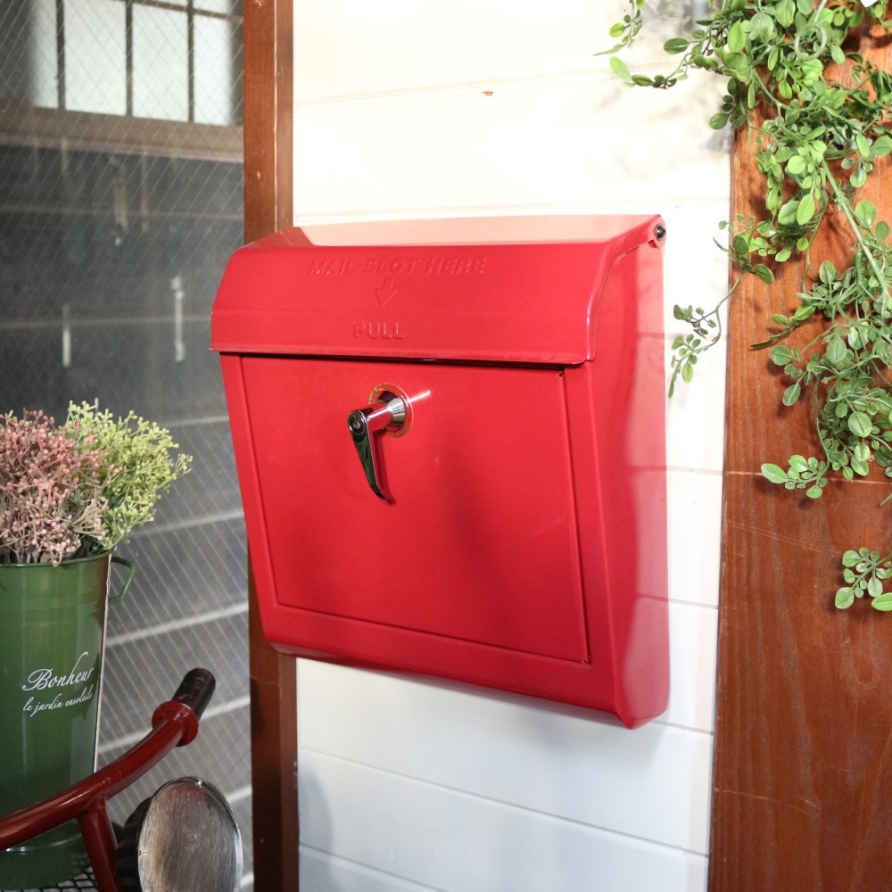 レトロな赤いメールボックス♪ アートワークスタジオ（キーロックタイプ） AS2-TK-2076RD – アンティーク家具と雑貨の店 ビクトリアンクラフト